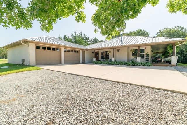 551 County Road 2607, Bonham, TX 75418