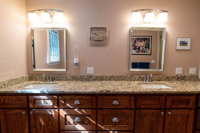 551 County Road 2607, Bonham, TX 75418