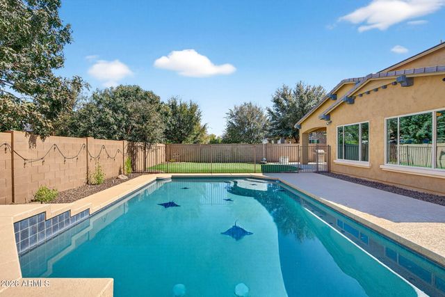 2926 E WYATT Way, Gilbert, AZ 85297