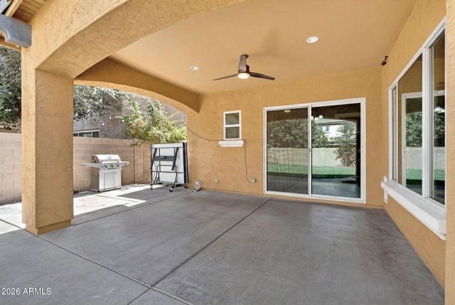 2926 E WYATT Way, Gilbert, AZ 85297