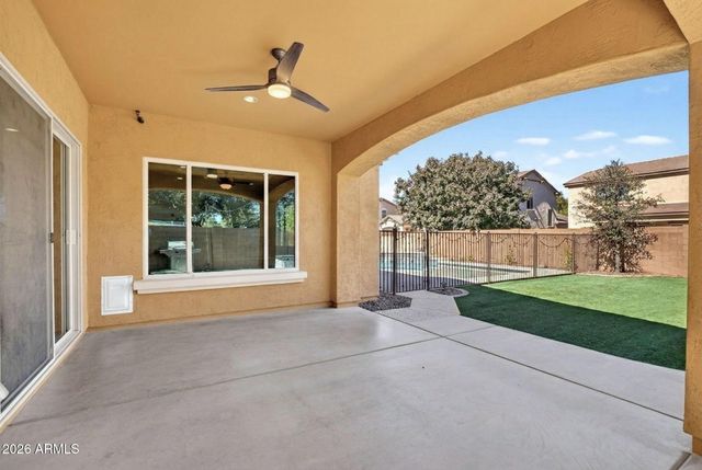 2926 E WYATT Way, Gilbert, AZ 85297