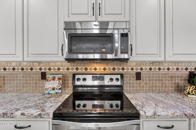 2926 E WYATT Way, Gilbert, AZ 85297