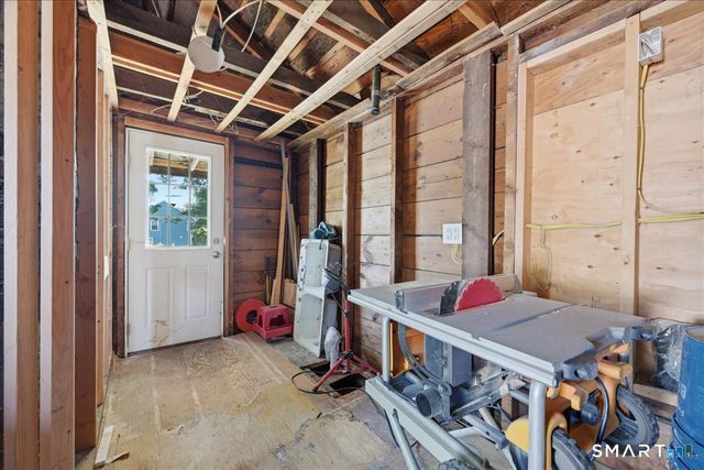 100 Stillman Avenue, Stonington, CT 06379