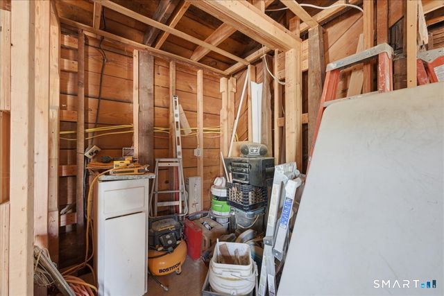100 Stillman Avenue, Stonington, CT 06379