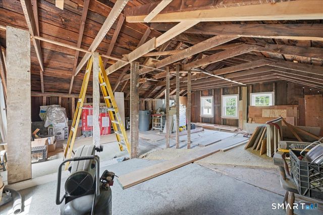 100 Stillman Avenue, Stonington, CT 06379