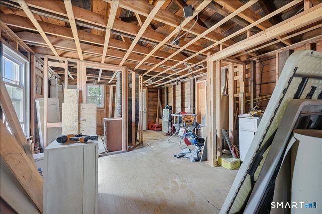 100 Stillman Avenue, Stonington, CT 06379