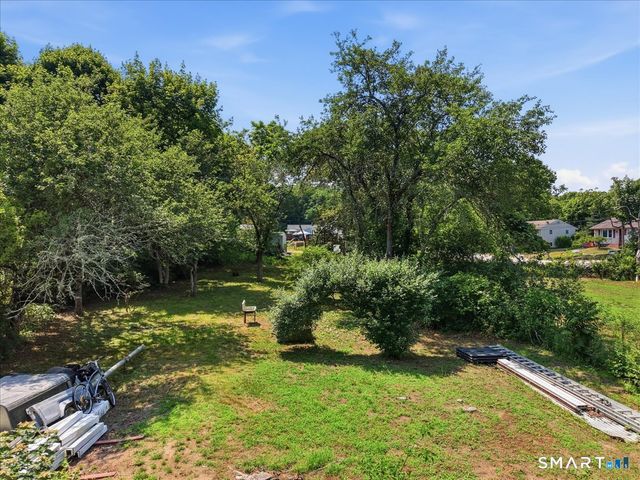 100 Stillman Avenue, Stonington, CT 06379