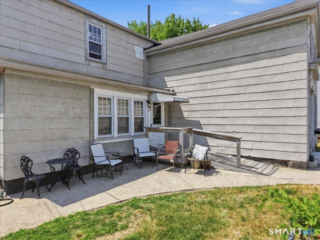 100 Stillman Avenue, Stonington, CT 06379