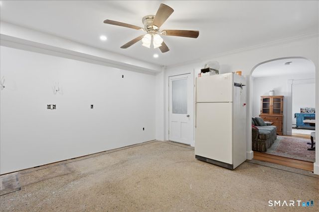 100 Stillman Avenue, Stonington, CT 06379