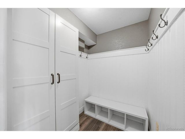 1614 Gore Dr, Larkspur, CO 80118