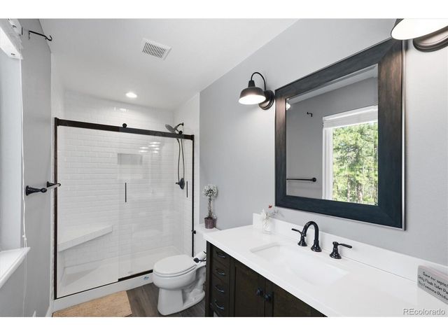 1614 Gore Dr, Larkspur, CO 80118