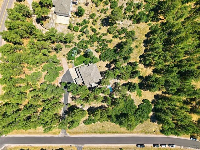 1614 Gore Dr, Larkspur, CO 80118