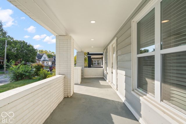 802 N Oakland Avenue, Indianapolis, IN 46201