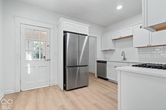 802 N Oakland Avenue, Indianapolis, IN 46201