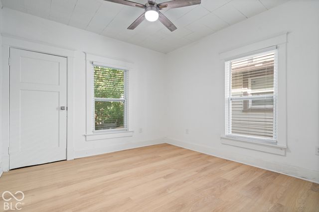 802 N Oakland Avenue, Indianapolis, IN 46201