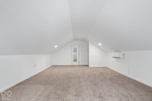 802 N Oakland Avenue, Indianapolis, IN 46201