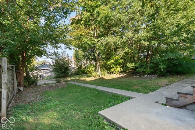 802 N Oakland Avenue, Indianapolis, IN 46201