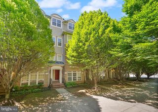 7152 LITTLE THAMES DR #188, Gainesville, VA 20155