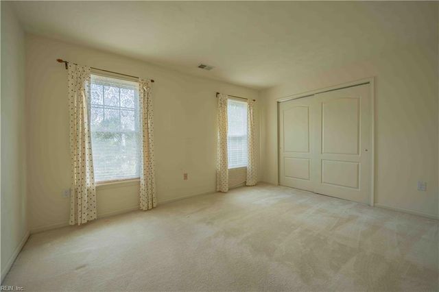 712 Magnum RD, Chesapeake, VA 23320