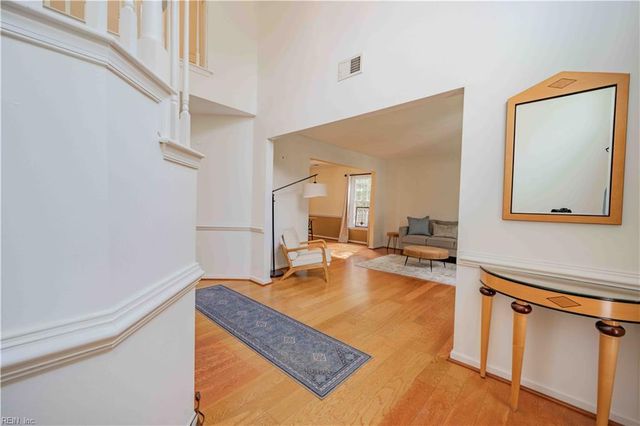 712 Magnum RD, Chesapeake, VA 23320
