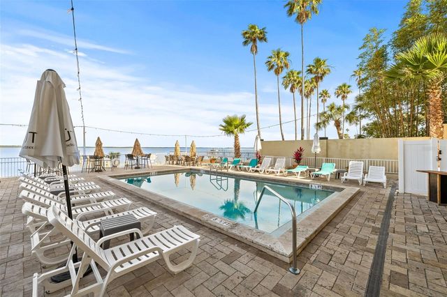1420 BAYSHORE BOULEVARD 206, Dunedin, FL 34698