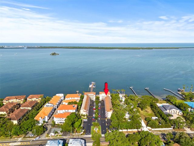 1420 BAYSHORE BOULEVARD 206, Dunedin, FL 34698