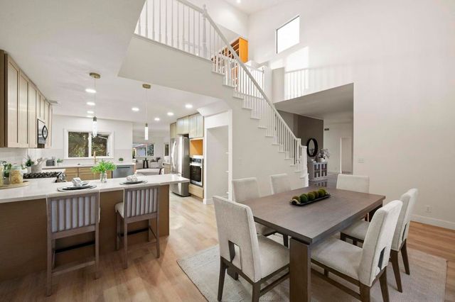 7001 Almaden Ln, Carlsbad, CA 92009