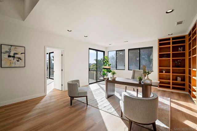 7001 Almaden Ln, Carlsbad, CA 92009