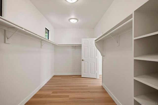 7001 Almaden Ln, Carlsbad, CA 92009