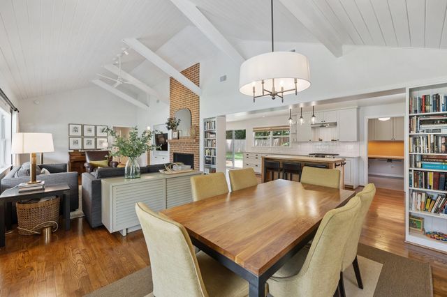 4015 Ascot Lane, Houston, TX 77092