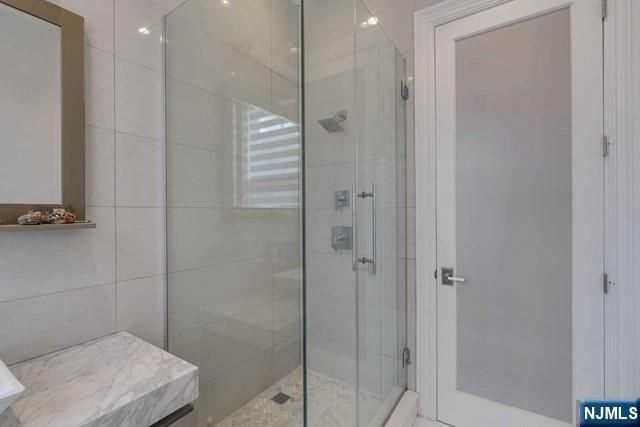 735 Bloomfield Street, Hoboken, NJ 07030