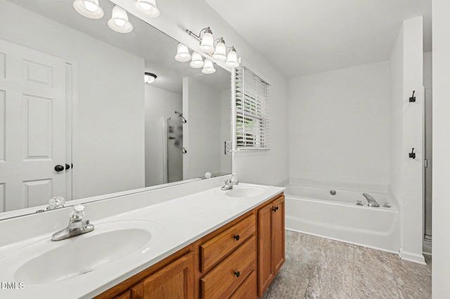 5586 Farmington Drive, Oxford, NC 27565