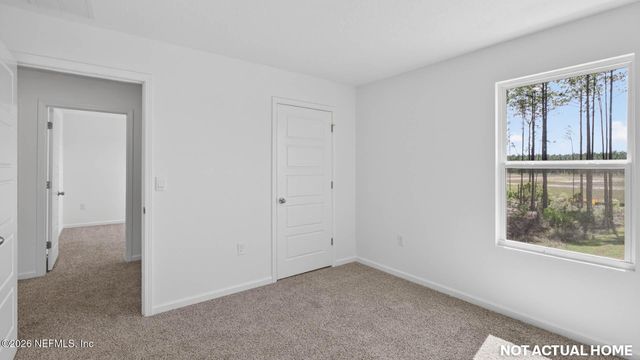 12095 YEW TREE Road, Jacksonville, FL 32218