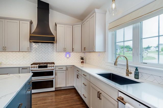 2515 Bass Road, Cottage Grove, WI 53527