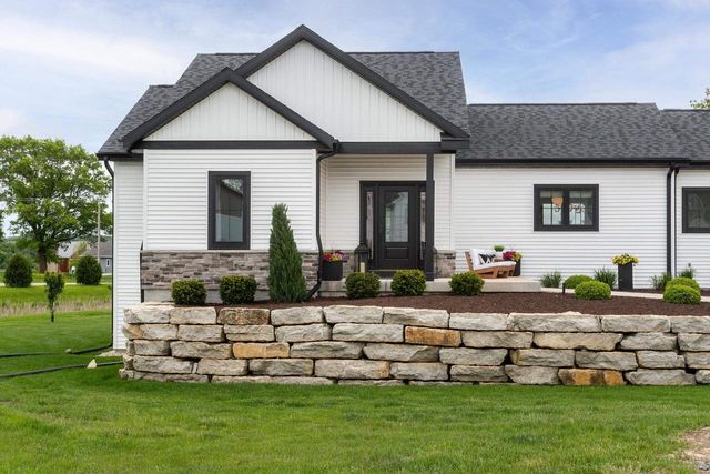 2515 Bass Road, Cottage Grove, WI 53527