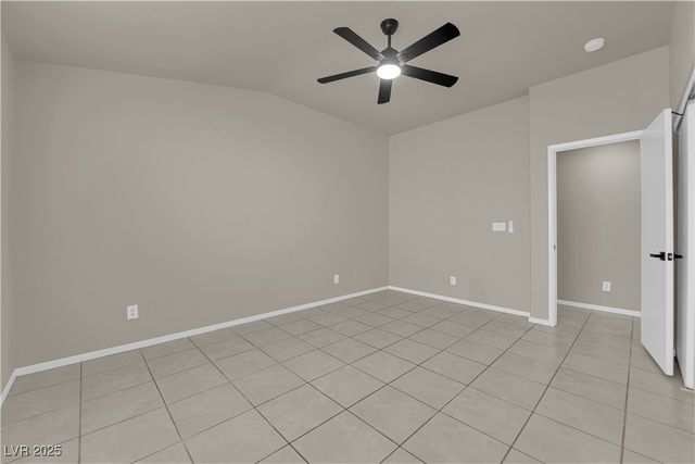 2433 Cliffwood Drive, Henderson, NV 89074