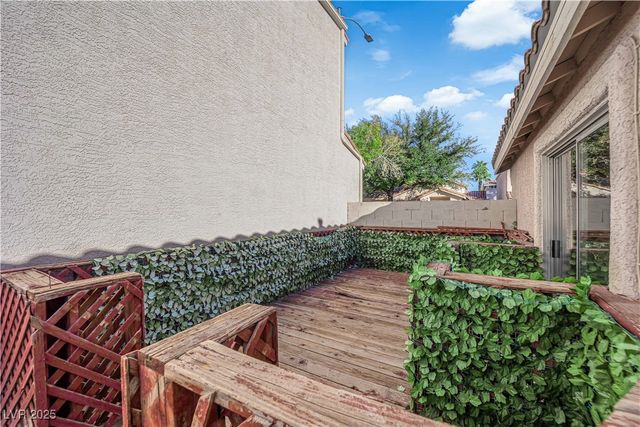 2433 Cliffwood Drive, Henderson, NV 89074