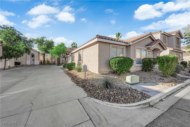 2433 Cliffwood Drive, Henderson, NV 89074