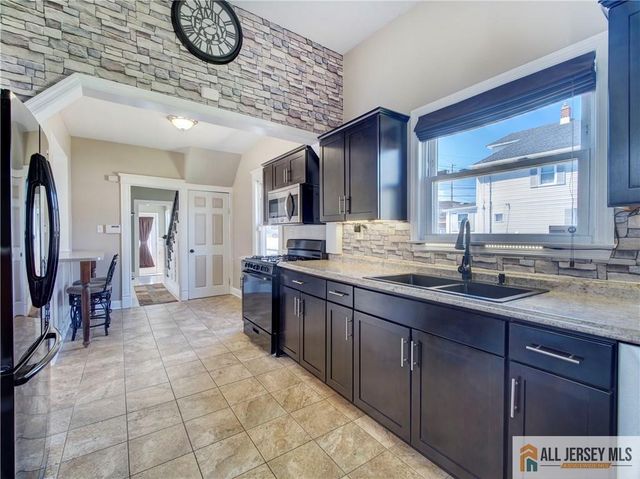 179 Hillside Avenue, South River, NJ 08882