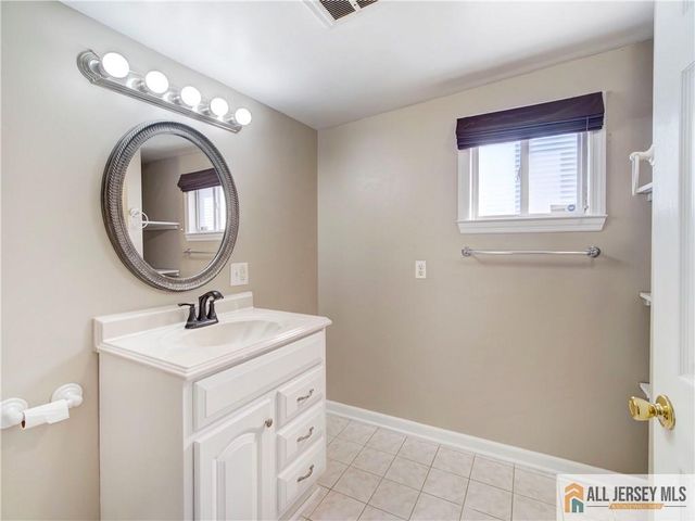179 Hillside Avenue, South River, NJ 08882
