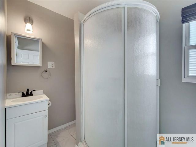 179 Hillside Avenue, South River, NJ 08882