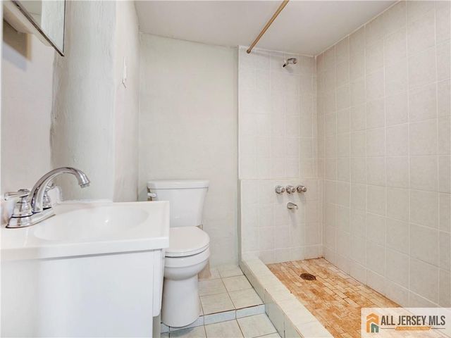 179 Hillside Avenue, South River, NJ 08882