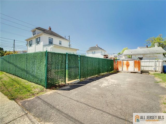 179 Hillside Avenue, South River, NJ 08882