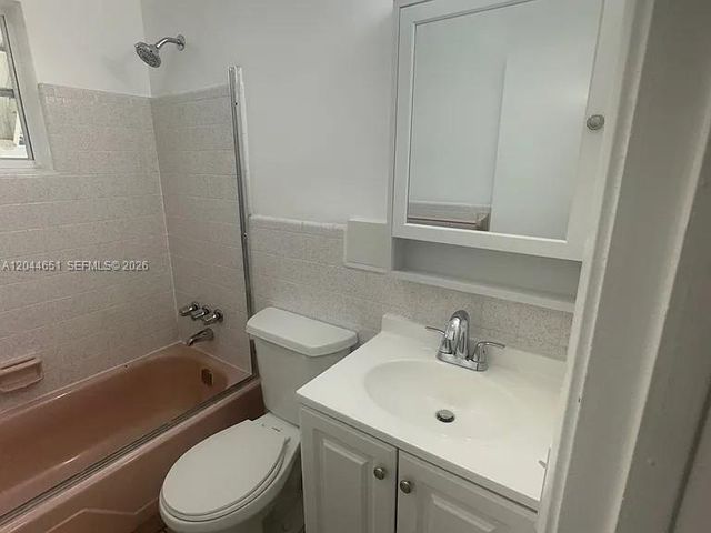 2407 Mckinley Street 2, Hollywood, FL 33020