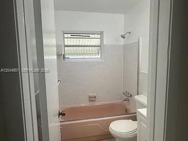 2407 Mckinley Street 2, Hollywood, FL 33020