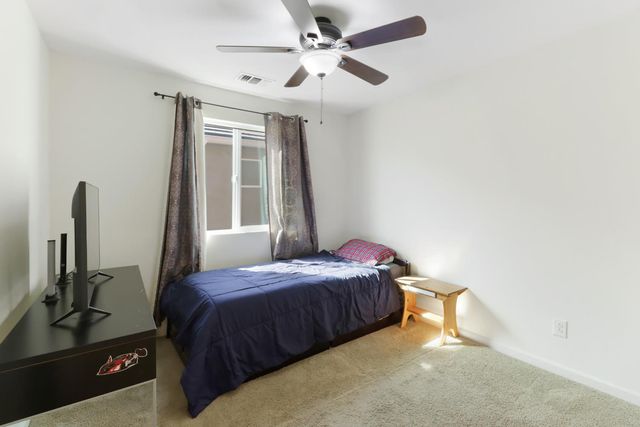 3064 Club Center Dr, Sacramento, CA 95835