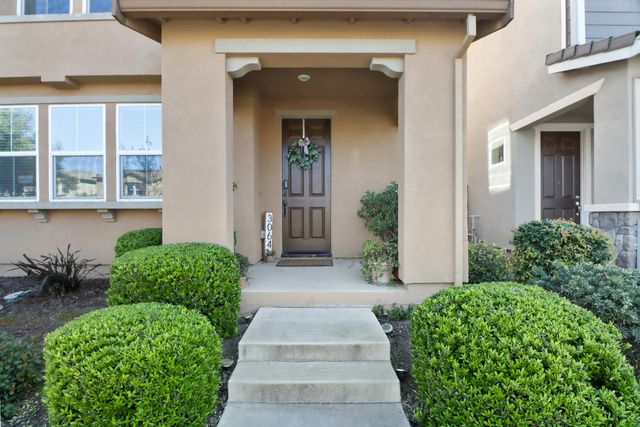 3064 Club Center Dr, Sacramento, CA 95835