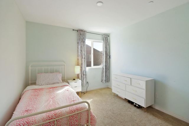 3064 Club Center Dr, Sacramento, CA 95835