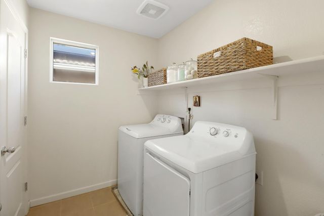 3064 Club Center Dr, Sacramento, CA 95835