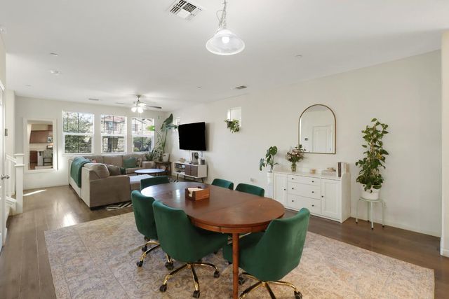 3064 Club Center Dr, Sacramento, CA 95835
